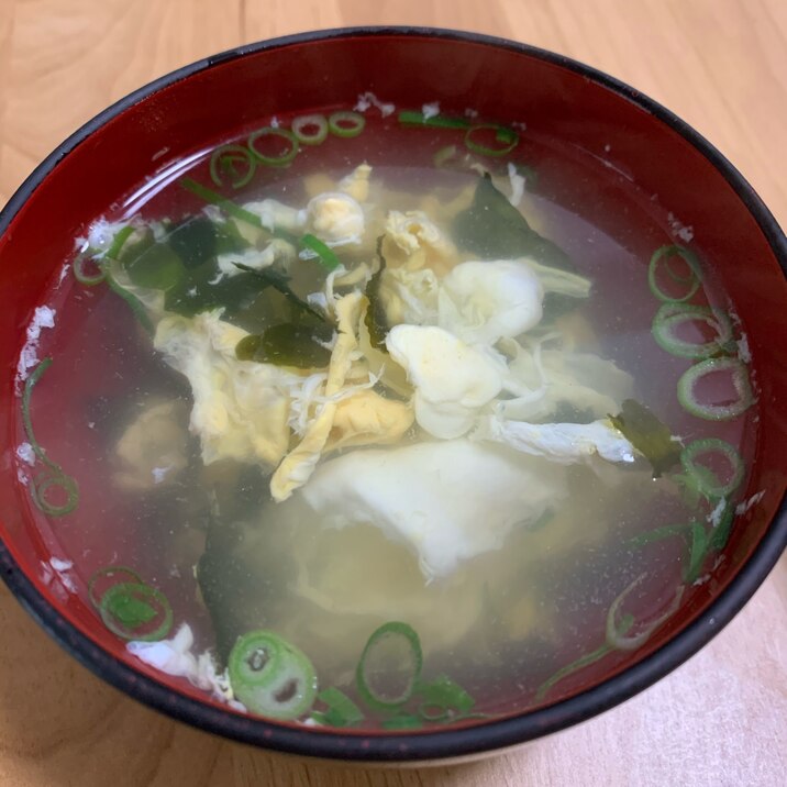 卵とわかめの中華スープ